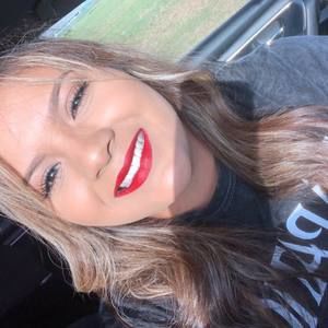 Meet your Posher, Blanca